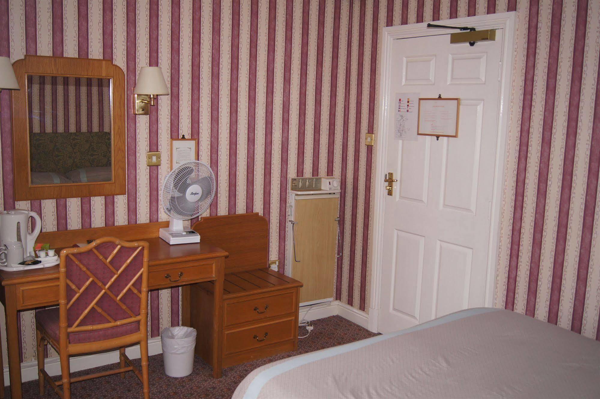 Castle Hotel Tamworth Kültér fotó
